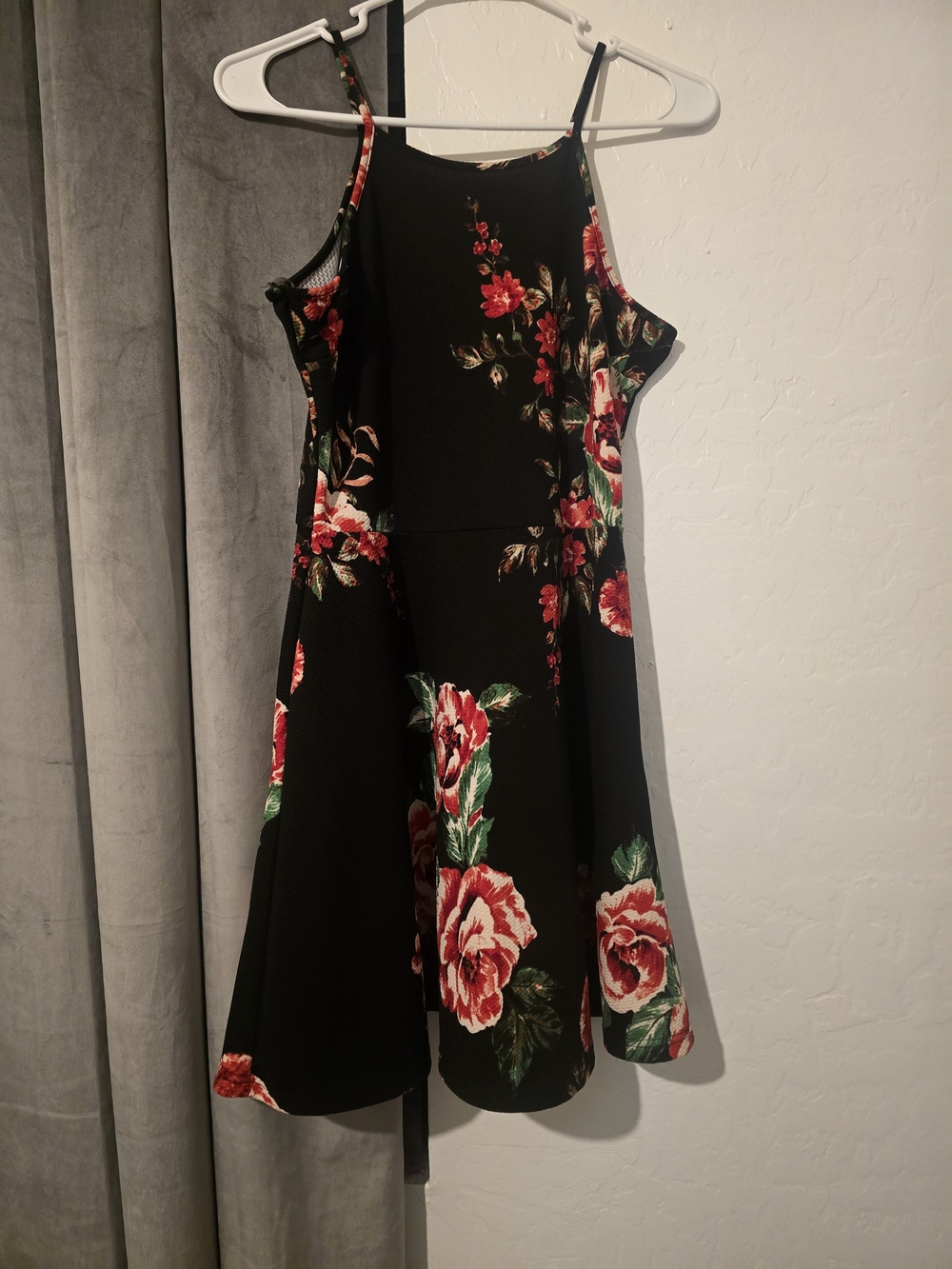 Zenana Floral Midi Dress in Black & Red